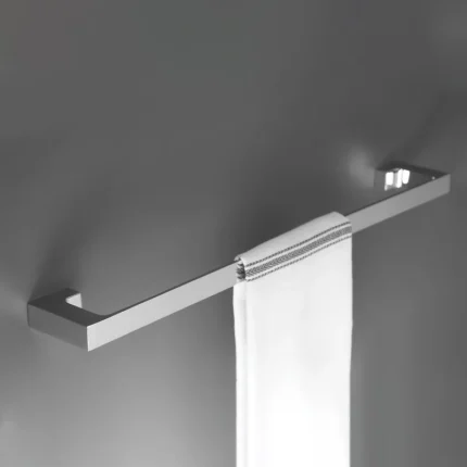 DG-VIO-07A | Towel Rail 18"