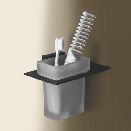 DG-GRA-BLK-04G  Tumbler Holder (G)