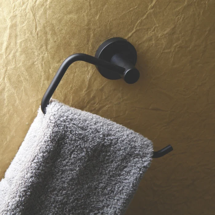 DG-LLY-BLM-02  Towel Ring - Image 1
