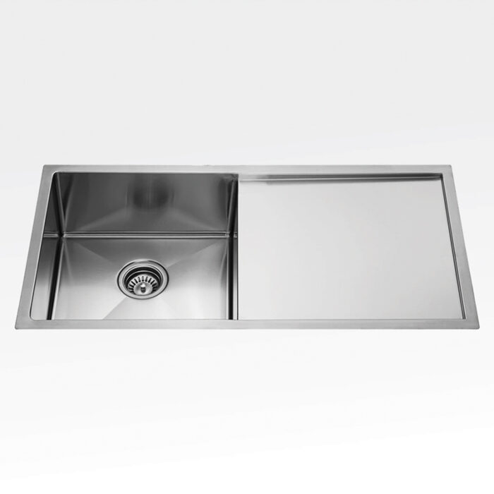 8 Drain with Single Bowl - Image 1